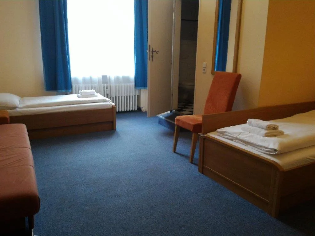 ברלין Hotel-Pension Rheingold Am Kurfuerstendamm