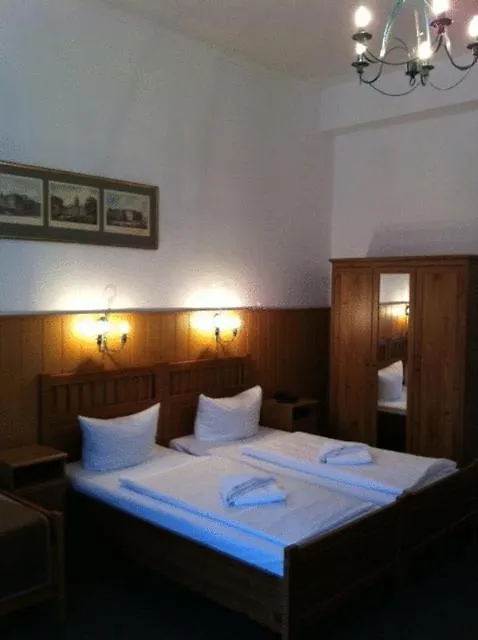 Hotel-Pension Rheingold Am Kurfuerstendamm Βερολίνο 2*,  Γερμανία