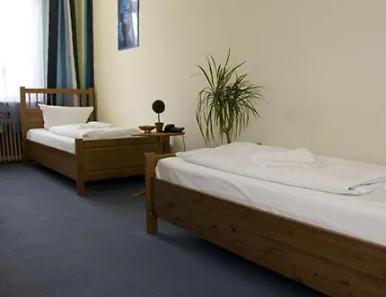 ** Ξενοδοχείο Hotel-Pension Rheingold Am Kurfuerstendamm Βερολίνο Γερμανία