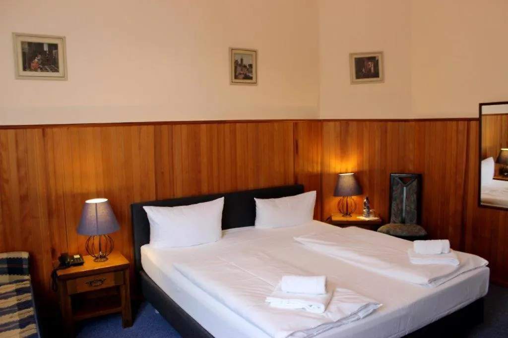 Ξενοδοχείο Hotel-Pension Rheingold Am Kurfuerstendamm Βερολίνο