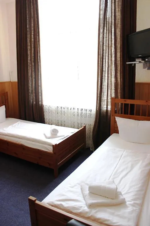 Hotel-Pension Rheingold Am Kurfuerstendamm Berlin 2*,  Germany