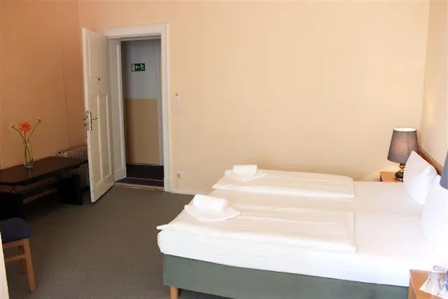 Hotel-Pension Rheingold Am Kurfuerstendamm Berlin Germany